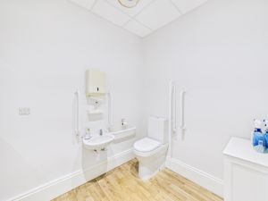 WC- click for photo gallery